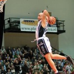 Travis Reed Dunk